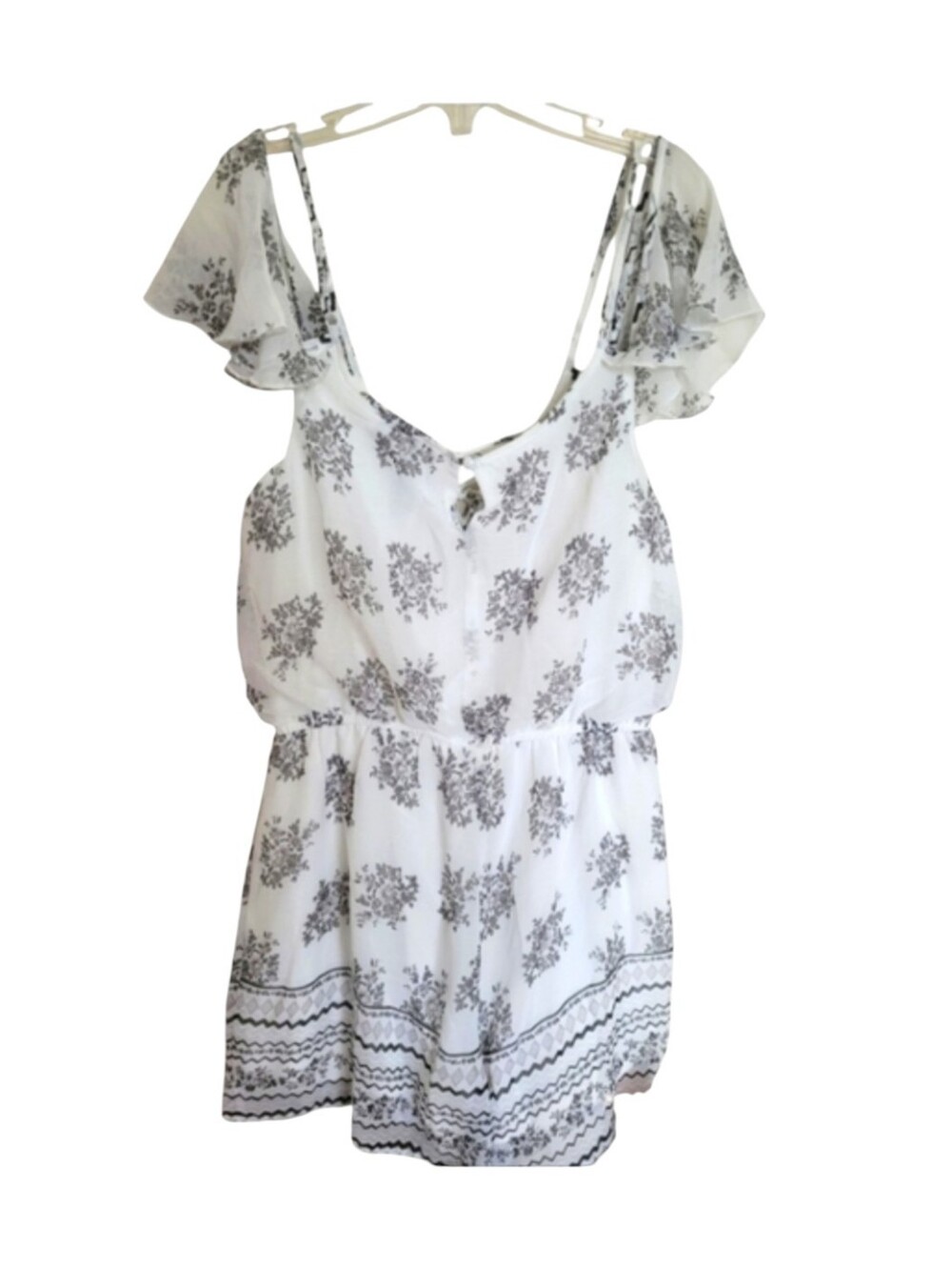 Trixxi White and Black Floral Cold Shoulder Spaghetti Srap Romper Size Large